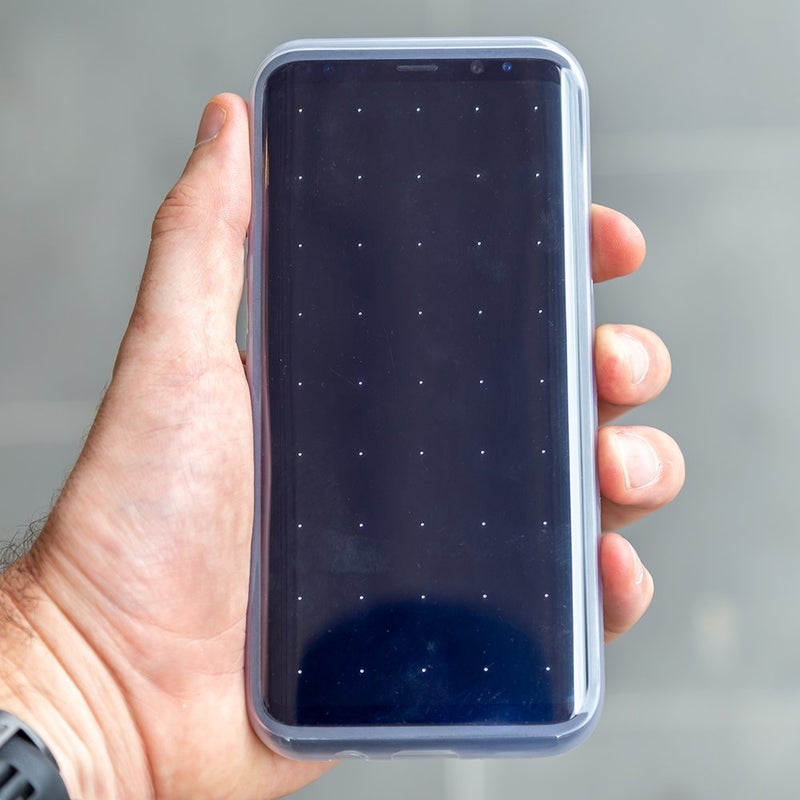 QUAD LOCK QLC-PON-GS20U Clear Rain Poncho for Samsung Galaxy S20 Ultra - Image 4